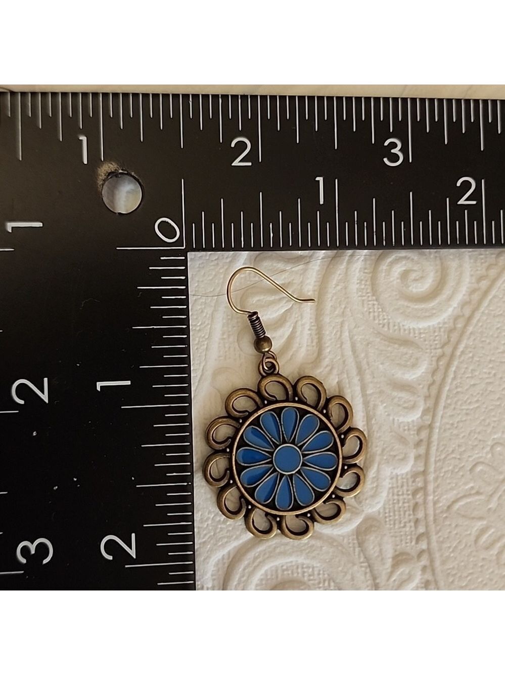 Bohemian Flower Disc earrings - Picture 3 of 4